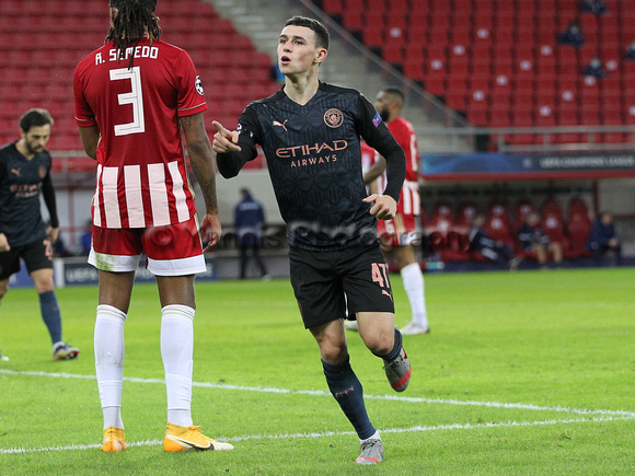 FIL OLYMPIACOS MAN CITY